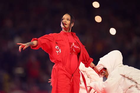 The Roar of Rihanna's Return: A Concert Spectacular That Defied Expectations!